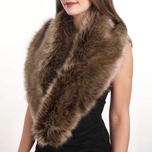 NEW Faux fur throw wrap